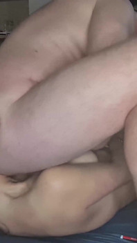 Soție amatoare sexy care se bucură de ceea ce îi place cel mai mult, sex pervers