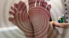 Skinny_lady69: Kaki Ketagihan Mesmerizin Tapak Kaki Berkedut