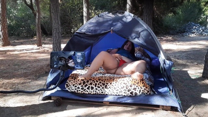 Riderqueen: Sexy stepmom in tend