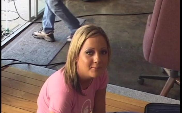 Porncentro: アダルトDVD「テイルズ・オブ・セダクションズ」のカットシーンを視聴するユニークなチャンス