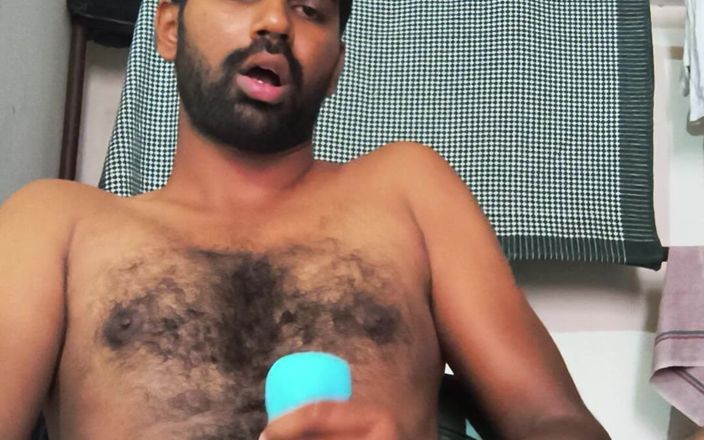 HornyHunk: Masturberen met mijn nieuwe seksspeeltje