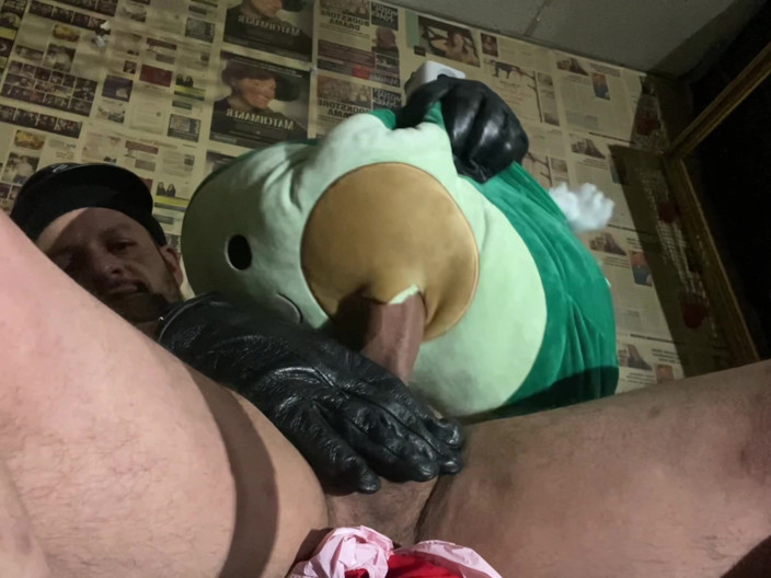 MisterFreak25: Cock Size, Avocado Freak Getting Fuck.