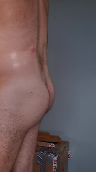 Piccola Asiatica Tatuata Scopata Duro Sul Tavolo Della Cucina - Dimensione Differenza, Pompino E Orgasmo Mega Tremante (40 Min)