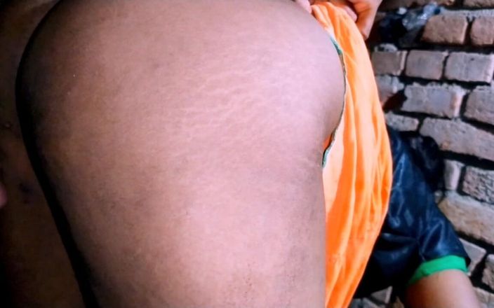 Pumi: Stiefzus strakke creampie kut