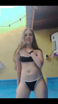 I Love Dancing in a Bikini