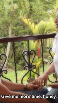 MILF Sexologist Menyediakan Terapi Kepada Semua Pelajar Kolej Dalam Perjalanan Lapangan - Episod 1