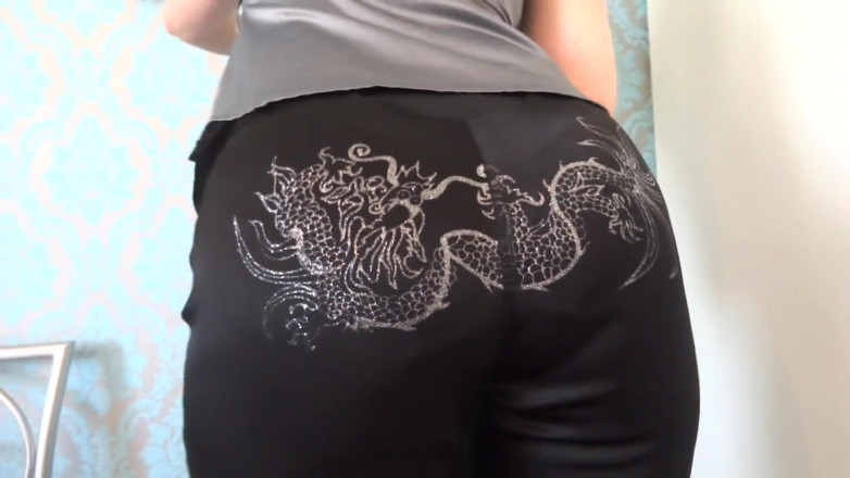 Lady Victoria Valente: POV Satin ass worship