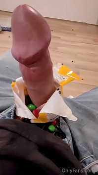 Een zak met grote pik en M &m's