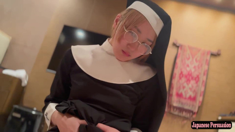 THAT'S WHAT SHE SAID: Schattige cosplay-look steelt de spotlight, privé chemie verandert in een...
