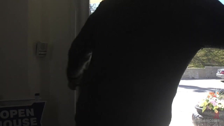 Hardcore Gangbang by Kink: Desperate to Deal