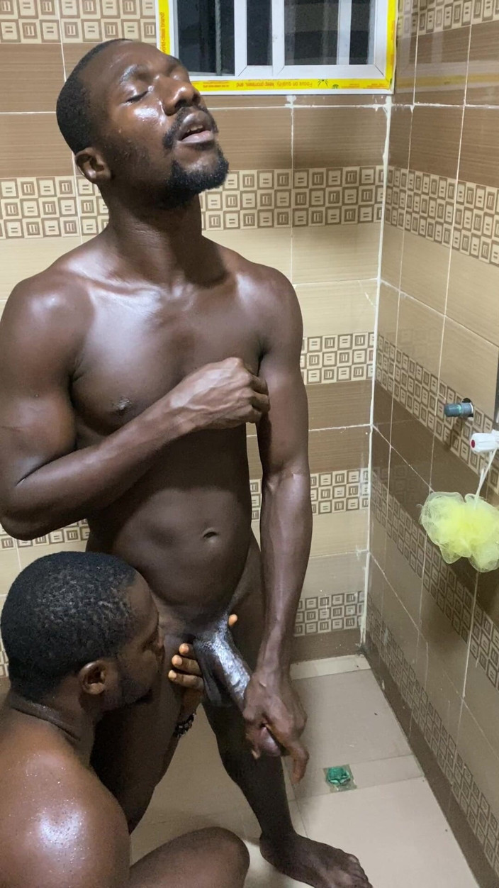 yomiangels1aa: Bathroom Waking