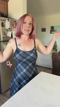 Blonďatá MILF nevlastní teta hodnotí tvrdý penis svého synovce - Jane Cane, Shiny Cock Filmy