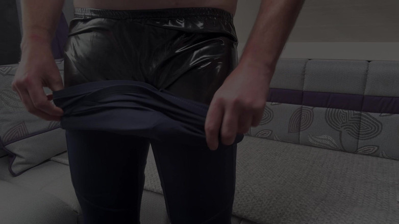 Happy Harry: Legíny a latex