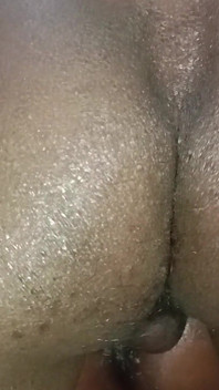 Deshi tia primeiro penfull anal sexo