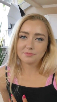 Huntington Beach Slut Dakota Bleu Gets Picked Up outdoor