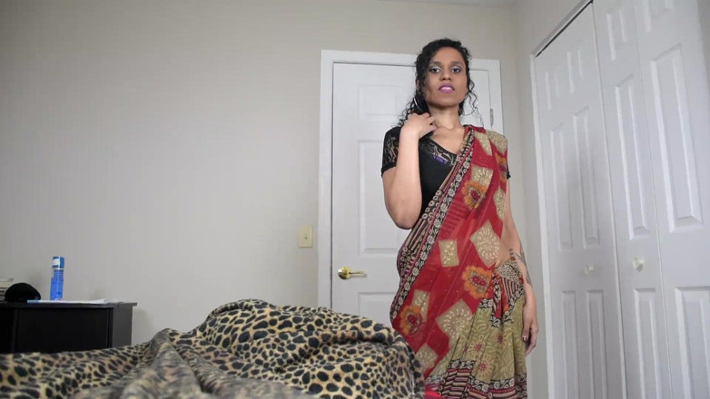 Sexy Lily: Horny Indian MILF with Massive Ass Gives Mind-blowing Oral Job...