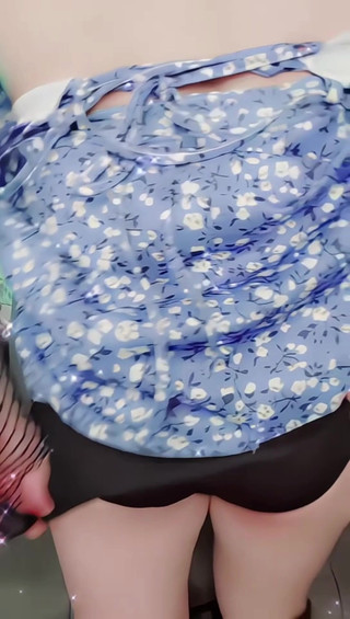 Kitty_Cross: Cô thư ký nóng bỏng rung cảm: Kitty choáng váng...