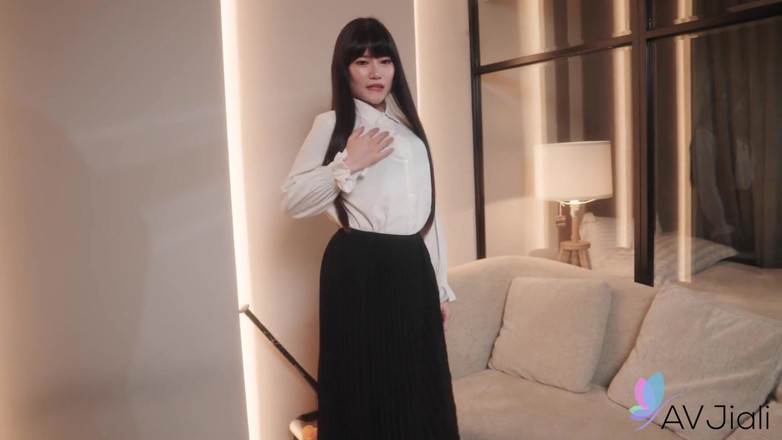 AV Jiali: Ye Chenxin Cheats on Her Boyfriend with a Twist