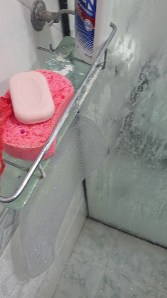 Lkdick8: A Horny Young Man Cums in the Shower