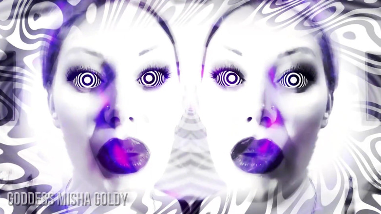 Goddess Misha Goldy: ¡Solo mis ojos en espiral, solo porno, solo sacudidas y...