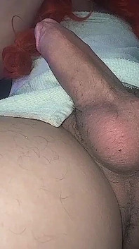 Aline, büyük, şişman Kolombiyalı penisini mastürbasyon yapıyor