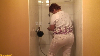 Anna Devot: Dressed Under the Bathroom