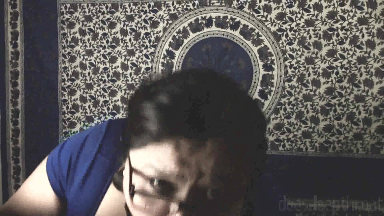 DeesDeepThroat: Deesdeepthroat lo hace de nuevo