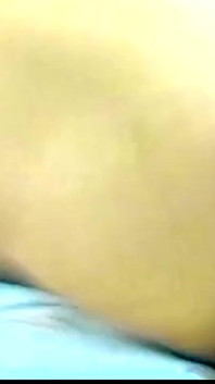 Sexy blonďatá MILFka Kyla Keys dává skvělou nedbalou hlavu