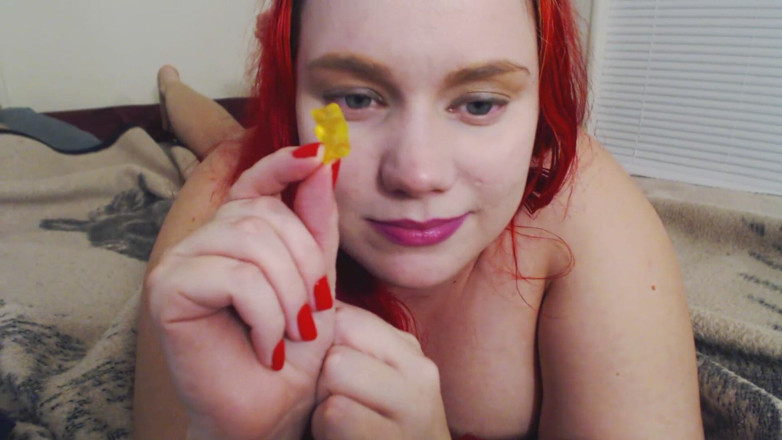 Scarlet Vixen: Jilat gummy bears