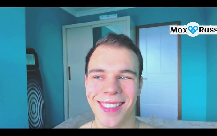Max_Russell: Stříkám do pusy a jím to