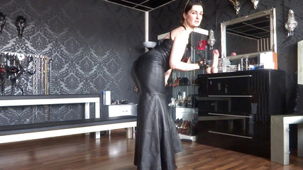 Lady Victoria Valente: Nadržený honění průvodce od vaší kožené paní