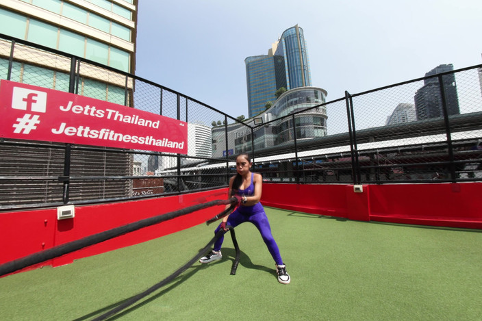 Fit lovers VR: Athletic Asian with Big Tits: Outdoor Gym Fuck and Creampie