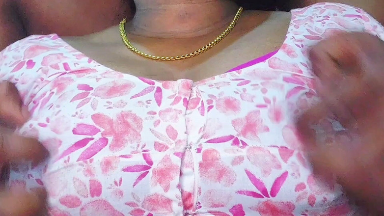 Desi Mohini: Real pareja india en escena privada de noche