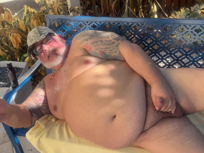 Hand-Free-Daddy-Chub: Velho marido gordo tem cachorro-quente gigante e é um homem gordo...