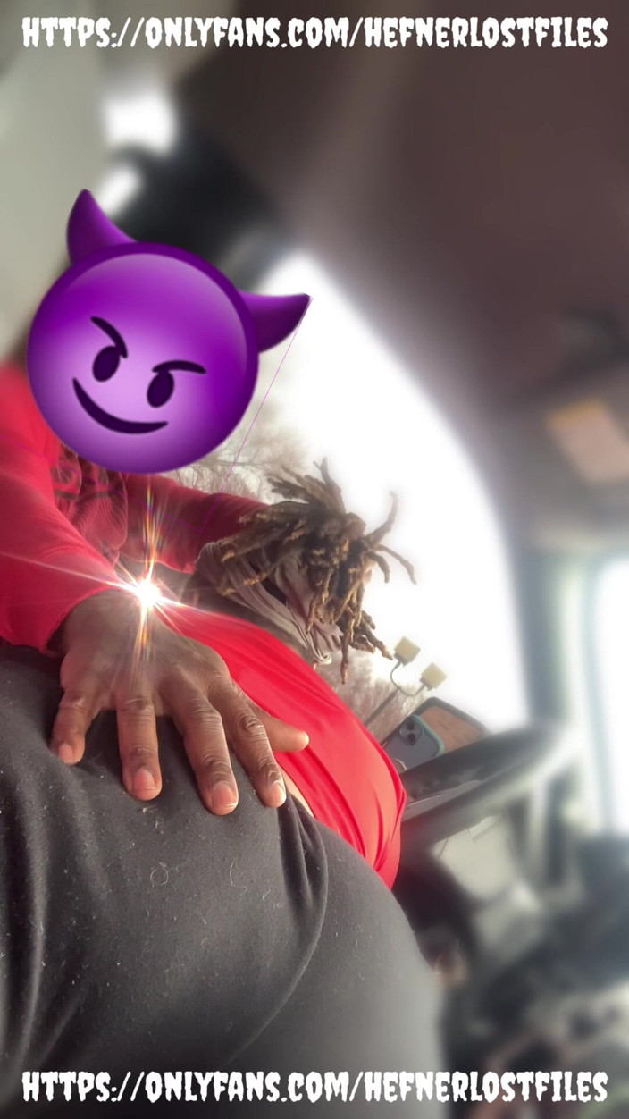 PlayboyHef: Asmr Cum on Big Lips