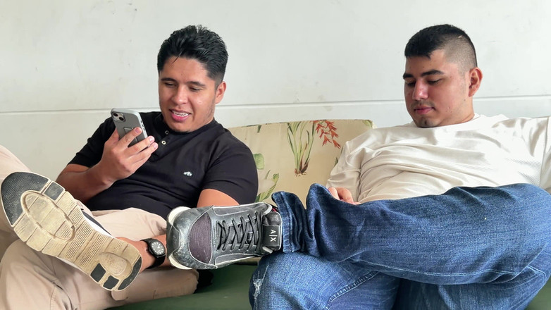 MaRaSexx: En İyi Arkadaşım Bana Psikolog Mara'nın Hizmetini Teklif Ediyor