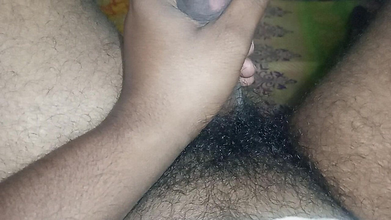 Hungry cliff: Żona z Mumbaju ssie mojego indyjskiego dużego kutasa