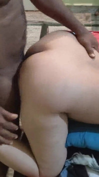 Sex incitant cu mamă sexy excitată