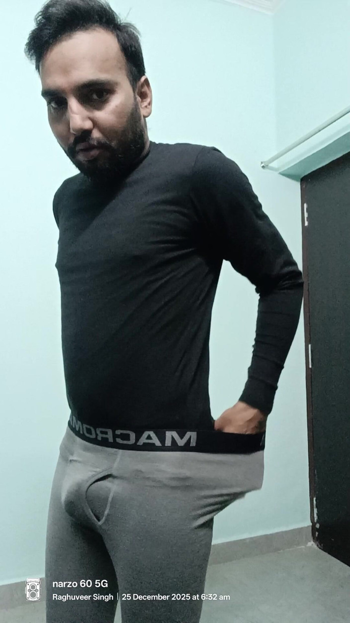 Rajasthani-old-lover: Lelaki desi India menikmati pertunjukan mandi dan melancap dengan pegawai...