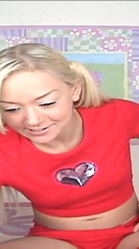 Meu nome é Lil Lexy e eu amo ficar nuas na transmissão ao vivo
