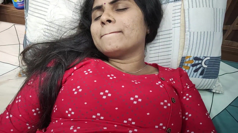 Vaigavarun45: Mallu, professeur de fac, plaisir avec son élève, prof et étudiante, sexe...