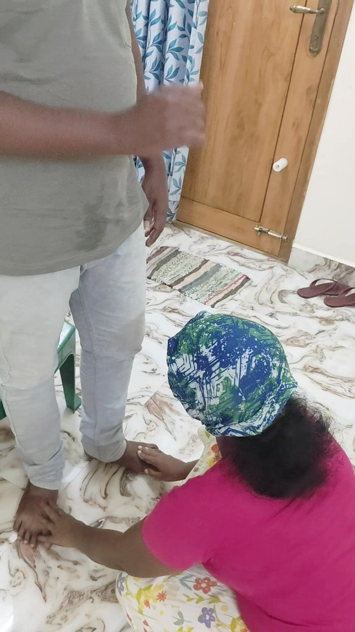 Thesana: Ejen koleksi pinjaman mengongkek isteri rumah yang suci