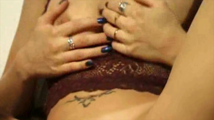 Hot Lesbian Babes: Sex amatérské holky na dívce