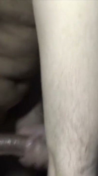 年轻的阿拉伯人和一个同性恋发生关系