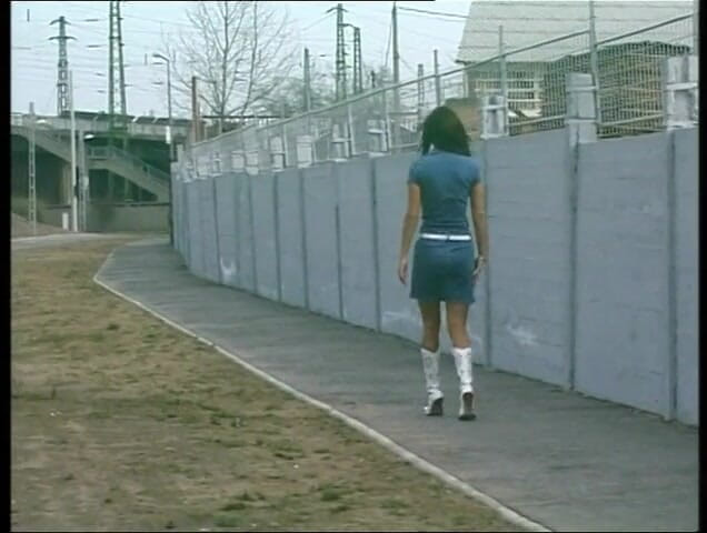 All about pee: Solo pee girls - Doris Dayan - I will piss a lot...