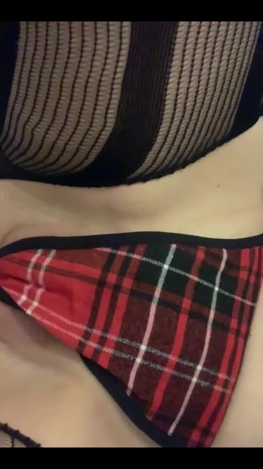 Keira_xxxxxx: तुम्हारा क्या विचार है? 