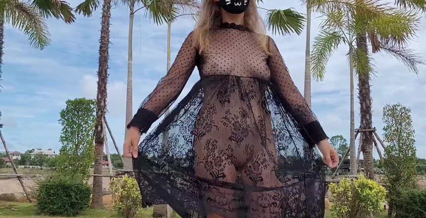 Juli Smith Meow: Tôi tìm thấy một nơi tuyệt vời để quay video này! Đây...