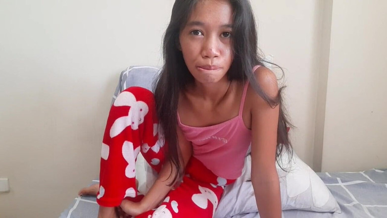 creamberryfairy: Đụ bạn trong khi bạn phớt lờ tôi