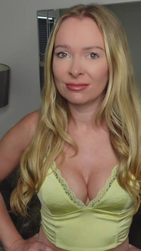 Babe on Cam