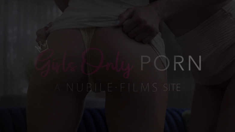 Girls Only Porn: Honey Bunnies - S5:e10